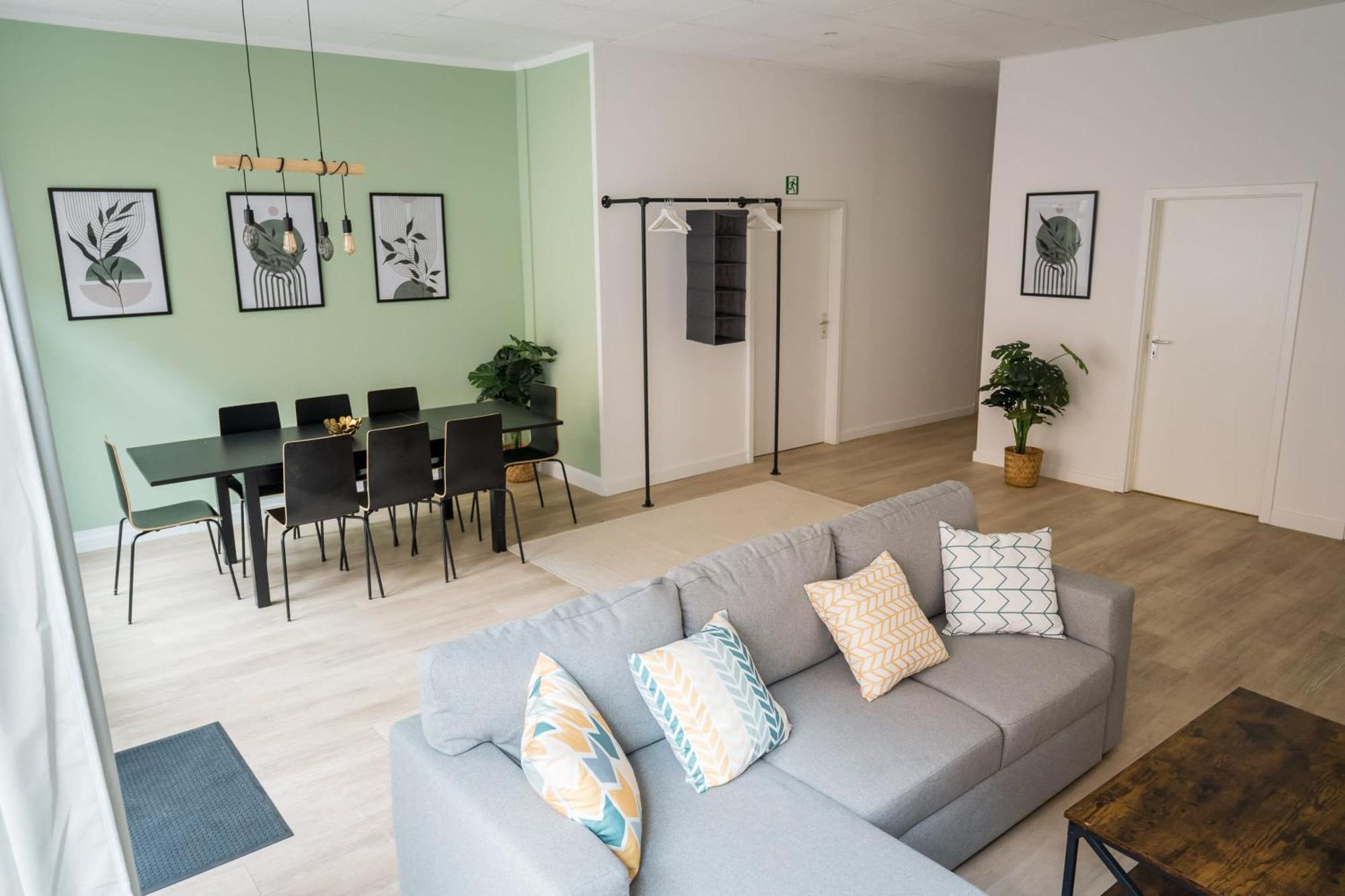 Spacious Family Apartment With 2 Bedrooms Берлін Екстер'єр фото