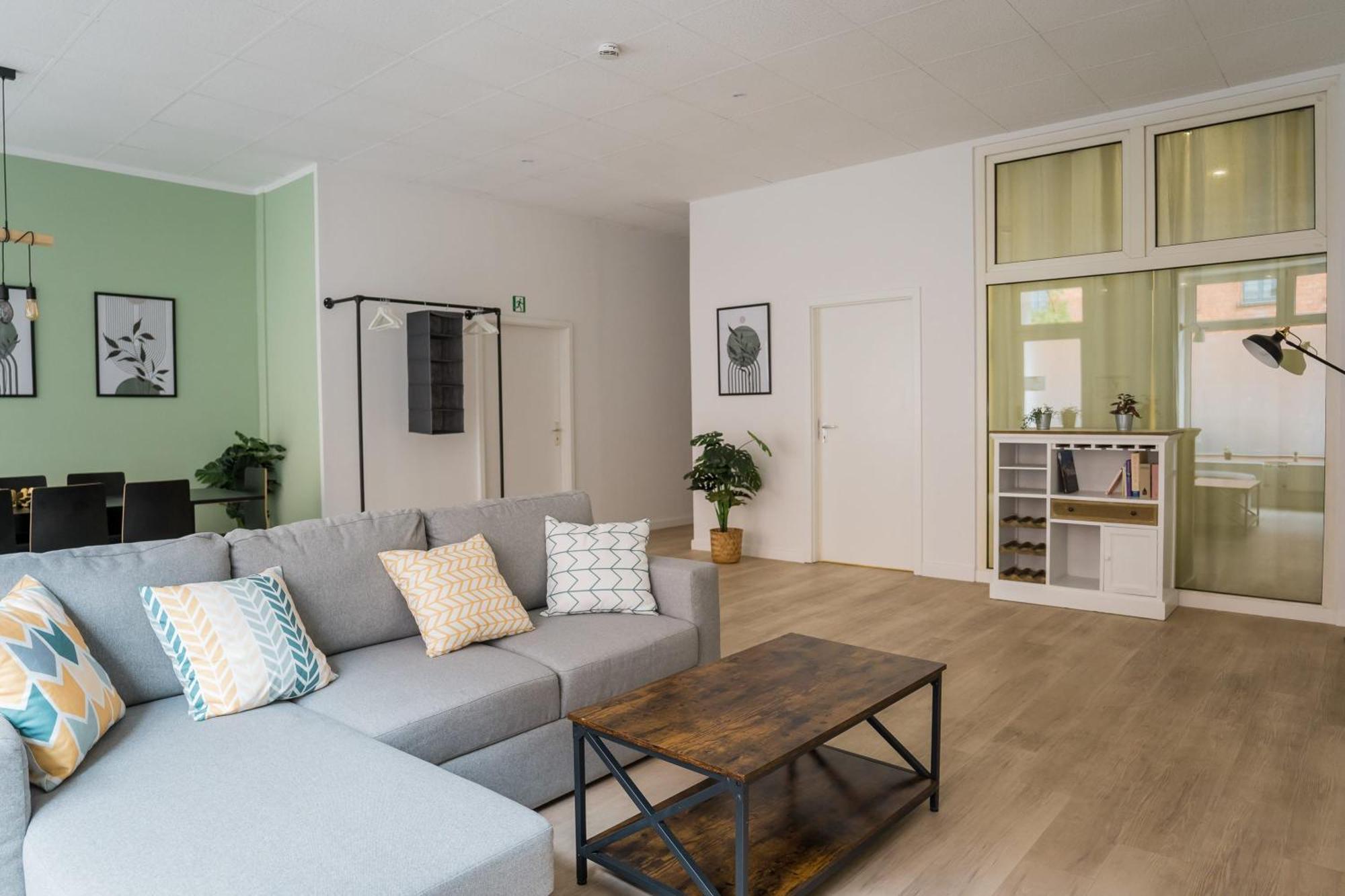 Spacious Family Apartment With 2 Bedrooms Берлін Екстер'єр фото